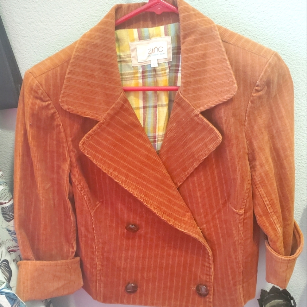 Super cute Zinc cropped Corduroy Jacket